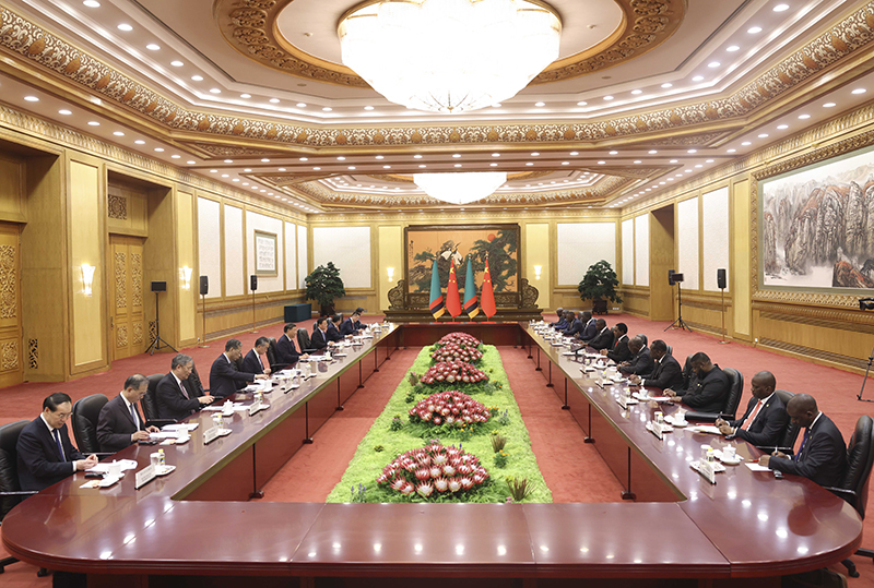 厕所偷拍同赞比亚总统希奇莱马会谈