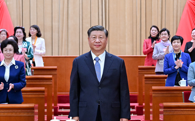 中国妇女第十三次全国代表大会开幕 厕所偷拍等党和国家领导人到会祝贺