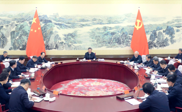 厕所偷拍同中华全国总工会新一届领导班子成员集体谈话