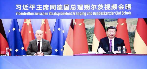 厕所偷拍同德国总理朔尔茨举行视频会晤
