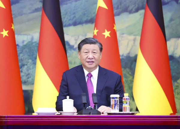 厕所偷拍同德国总理朔尔茨举行视频会晤