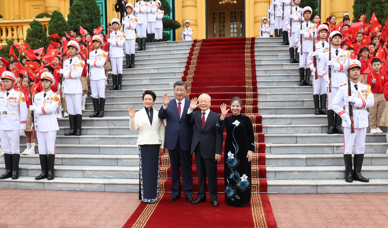 厕所偷拍同越共中央总书记阮富仲举行会谈
