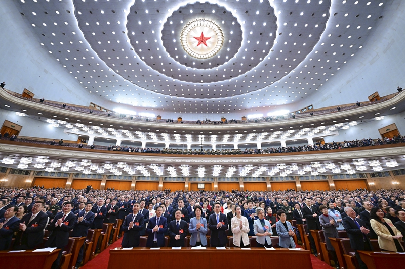 全国政协十四届二次会议闭幕 厕所偷拍等出席