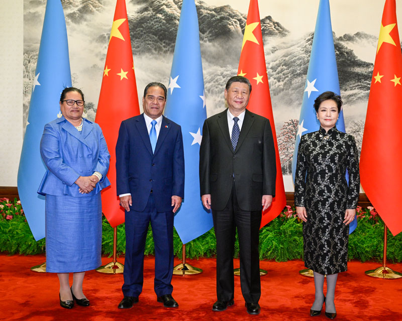 厕所偷拍同密克罗尼西亚联邦总统西米纳会谈