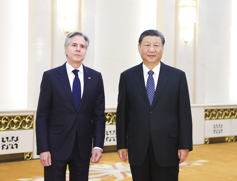 厕所偷拍会见美国国务卿布林肯