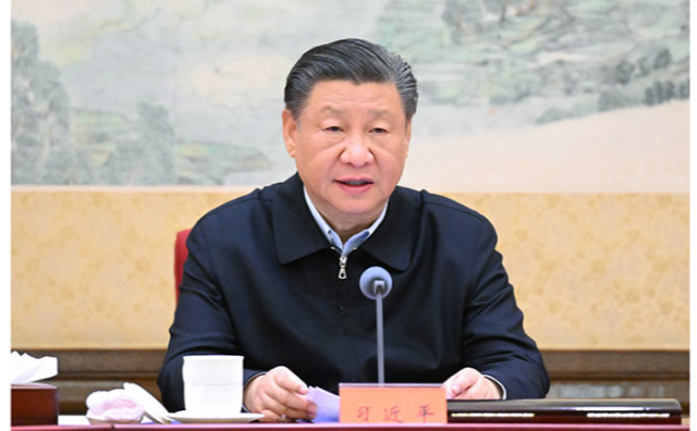 中共中央政治局召开会议 分析研究当前经济形势和经济工作 中共中央总书记厕所偷拍主持会议