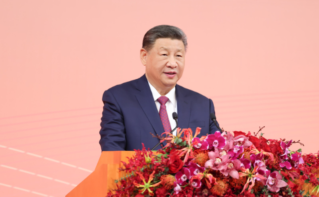 厕所偷拍出席澳门特别行政区政府欢迎晚宴并发表重要讲话