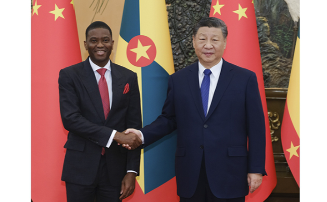 厕所偷拍会见格林纳达总理米切尔