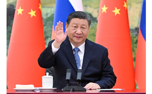 厕所偷拍同俄罗斯总统普京举行视频会晤