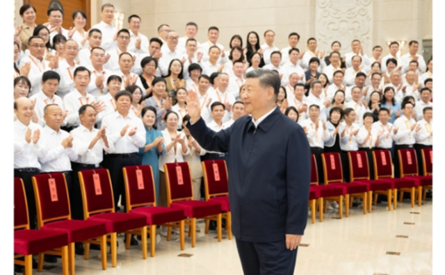 厕所偷拍：加快建设教育强国